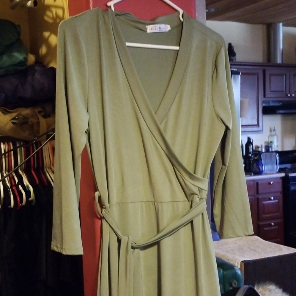 Olive green maxi dress with wrap and 3/4 sleeve